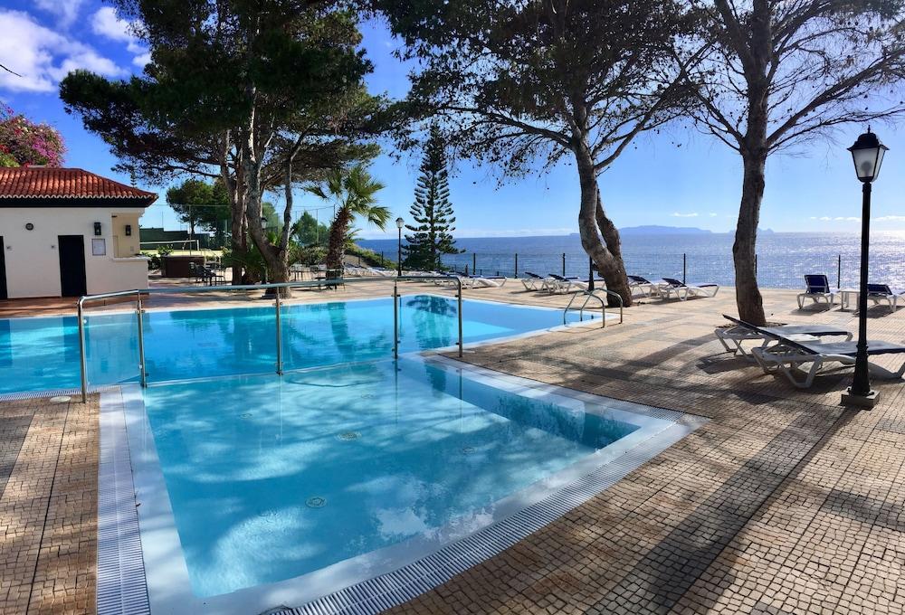 Hotel Albatroz Beach&yacht Club Santa Cruz (Madeira)