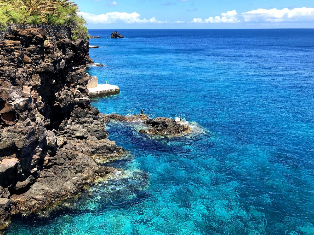 Albatroz Beach&yacht Club 5* Santa Cruz (Madeira)